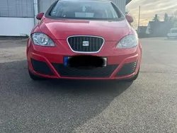 Rot Gebraucht 2014 Seat Altea Van / Kleinbus | 5.600 €