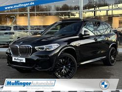 Black sapphire (metallic) Gebraucht 2022 BMW X5 M M Sport SUV | 55.760 €