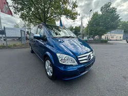 Blau Gebraucht 2011 Mercedes Viano Edition Van / Kleinbus | 13.990 € (Superpreis)