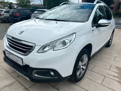 Weiß Gebraucht 2015 Peugeot 2008 Style SUV | 9.450 € (Fairer Preis)