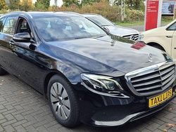 Schwarz Gebraucht 2019 Mercedes E220 Limousine | 16.950 € (Fairer Preis)