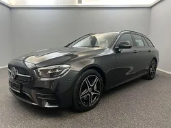 Grau Gebraucht 2021 Mercedes E300 AMG line Limousine | 35.799 € (Fairer Preis)