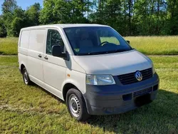 Weiß Gebraucht 2006 VW T5 Van | 8.900 €