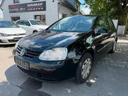 Schwarz Gebraucht 2004 VW Golf V Trendline Limousine | 690 € (Superpreis)