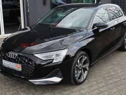 Brillantschwarz Neu 2025 Audi A3 Sportback Advanced Kombi | 34.490 € (Superpreis)