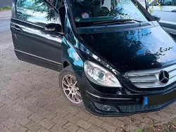 Schwarz Gebraucht 2006 Mercedes B170 Van / Kleinbus | 3.000 €