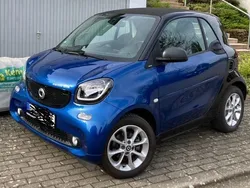 Blau Gebraucht 2018 Smart ForTwo Electric Drive Coupé | 8.100 € (Fairer Preis)