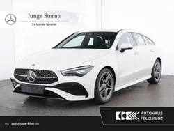 Weiß Gebraucht 2024 Mercedes CLA180 Shooting Brake AMG Kombi | 33.900 € (Teuer)