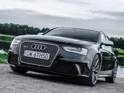 Schwarz Gebraucht 2013 Audi RS4 Sport Kombi | 45.100 € (Fairer Preis)