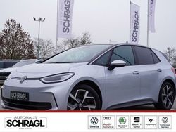 Scale silver metallic/dach schwarz Gebraucht 2023 VW ID.3 Pro Kleinwagen | 35.977 € (Fairer Preis)