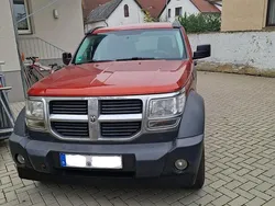 Rot Gebraucht 2006 Dodge Nitro SUV | 7.850 € (Teuer)