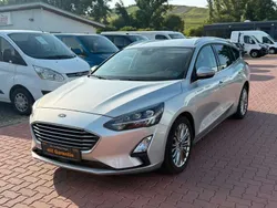 Silber Gebraucht 2019 Ford Focus Titanium Kombi | 11.990 € (Fairer Preis)