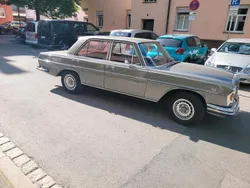 Silber Gebraucht 1967 Mercedes S280 Limousine | 25.000 €