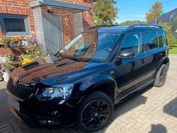 Schwarz Gebraucht 2014 Skoda Yeti Monte Carlo SUV | 15.550 € (Etwas zu teuer)