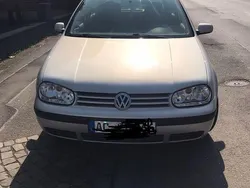 Silber Gebraucht 2000 VW Golf IV Basis Limousine | 1.600 € (Fairer Preis)
