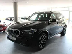 Saphirschwarz Gebraucht 2019 BMW X5 M Sport SUV | 42.990 € (Fairer Preis)