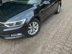Schwarz Gebraucht 2015 VW Passat Kombi | 8.500 € (Guter Preis)