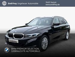 Schwarz Gebraucht 2022 BMW 330 Sport Line Kombi | 38.680 € (Teuer)