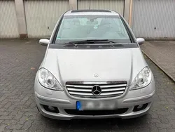 Silber Gebraucht 2007 Mercedes A150 Kleinwagen | 1.500 € (Superpreis)