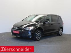 Weiß Gebraucht 2017 VW Touran Highline Van / Kleinbus | 19.950 € (Superpreis)
