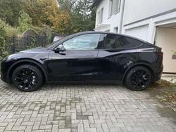 Schwarz Gebraucht 2023 Tesla Model Y RWD SUV | 33.000 € (Fairer Preis)