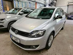 Reflexsilber metallic Gebraucht 2012 VW Golf Plus Cross Match Van / Kleinbus | 10.990 € (Etwas zu teuer)