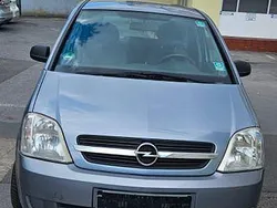 Grau Gebraucht 2005 Opel Meriva Van / Kleinbus | 1.290 € (Superpreis)