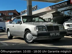 Silber Gebraucht 1992 Mercedes E300 Cabrio | 13.990 €
