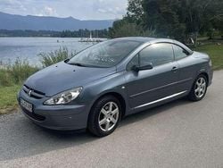 Grau Gebraucht 2005 Peugeot 307 CC Tendance Cabrio | 1.200 € (Fairer Preis)