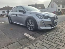 Silber Gebraucht 2021 Peugeot e-208 GT Kleinwagen | 14.300 € (Guter Preis)