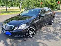 Schwarz Gebraucht 2009 Mercedes E220 Elegance Limousine | 9.999 € (Fairer Preis)