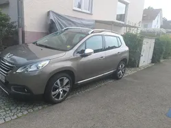 Gebraucht 2015 Peugeot 2008 Allure SUV | 7.777 € (Etwas zu teuer)