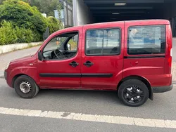Rot Gebraucht 2006 Fiat Doblò Van / Kleinbus | 2.150 € (Etwas zu teuer)