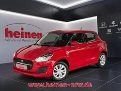 Rot Gebraucht 2021 Suzuki Swift Kleinwagen | 11.309 € (Guter Preis)