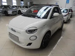 Weiß Gebraucht 2022 Fiat 500e La Prima Cabrio | 18.900 € (Superpreis)