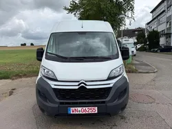 Weiß Gebraucht 2016 Citroën Jumper Van / Kleinbus | 14.999 €