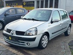 Gebraucht 2003 Renault Clio II Dynamique Limousine | 2.490 € (Fairer Preis)