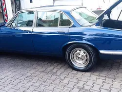 Blau Gebraucht 1974 Jaguar XJ6 Limousine | 6.450 €