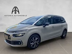 Beige Gebraucht 2021 Citroën Grand C4 Picasso Van / Kleinbus | 24.990 € (Teuer)