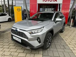 Silber Neu 2024 Toyota RAV4 Hybrid Team SUV | 46.980 € (Etwas zu teuer)