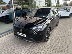 Perla nera schwarz metallic Neu 2025 Peugeot 5008 GTi Van / Kleinbus | 36.995 € (Guter Preis)