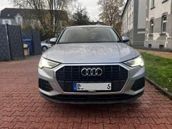 Grau Gebraucht 2020 Audi Q3 Ambiente SUV | 27.900 € (Guter Preis)