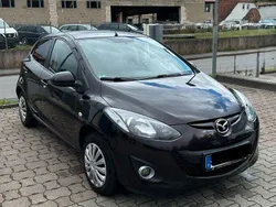 Braun Gebraucht 2013 Mazda 2 Edition Kleinwagen | 6.200 € (Etwas zu teuer)