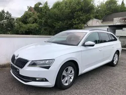 Bila moon/moon white Gebraucht 2017 Skoda Superb Ambition Kombi | 11.200 € (Superpreis)