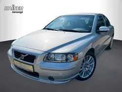 Silber Gebraucht 2008 Volvo S60 Limousine | 8.490 €