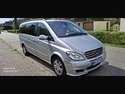 Silber Gebraucht 2009 Mercedes Viano Van / Kleinbus | 13.990 € (Fairer Preis)