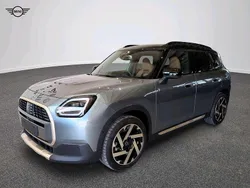 Grün Gebraucht 2024 Mini Countryman Favoured SUV | 38.324 € (Superpreis)