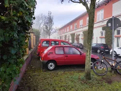 Rot Gebraucht 1988 Peugeot 205 Kleinwagen | 850 €