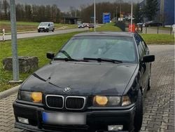 Schwarz Gebraucht 2000 BMW 316 M Sport Kleinwagen | 4.999 €