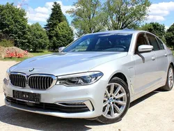 Silber Gebraucht 2018 BMW 530e Luxury Line Limousine | 25.900 € (Fairer Preis)